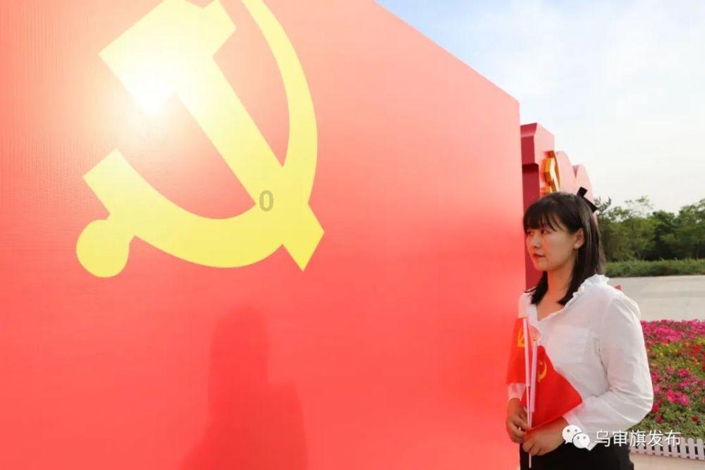 清朝官员上折是用什么字体游戏画面